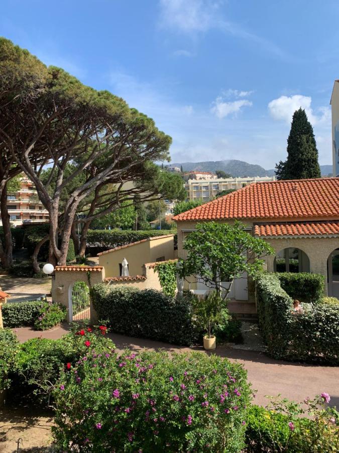 Hotel Beau Rivage Le Lavandou Eksteriør bilde