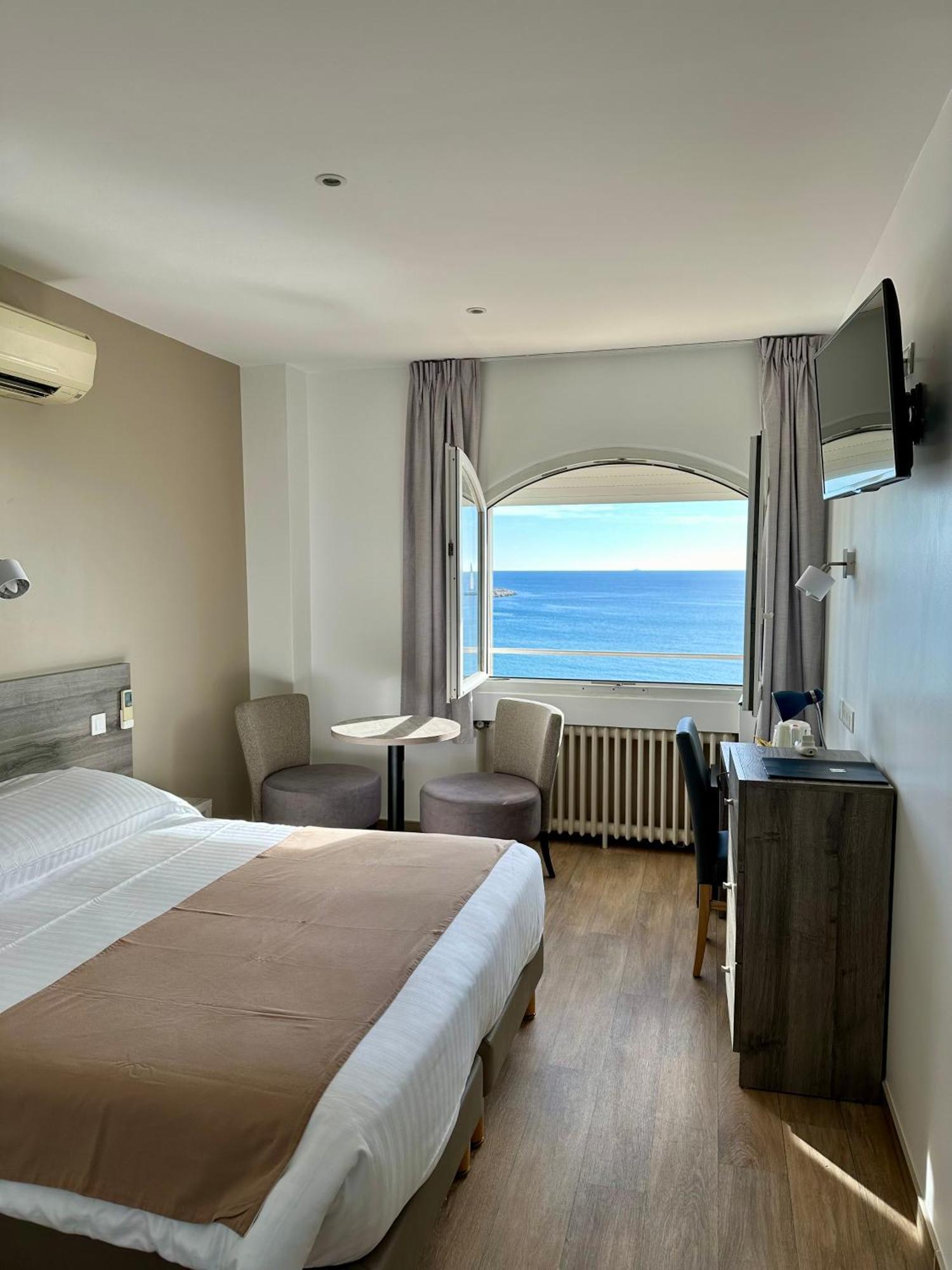 Hotel Beau Rivage Le Lavandou Eksteriør bilde